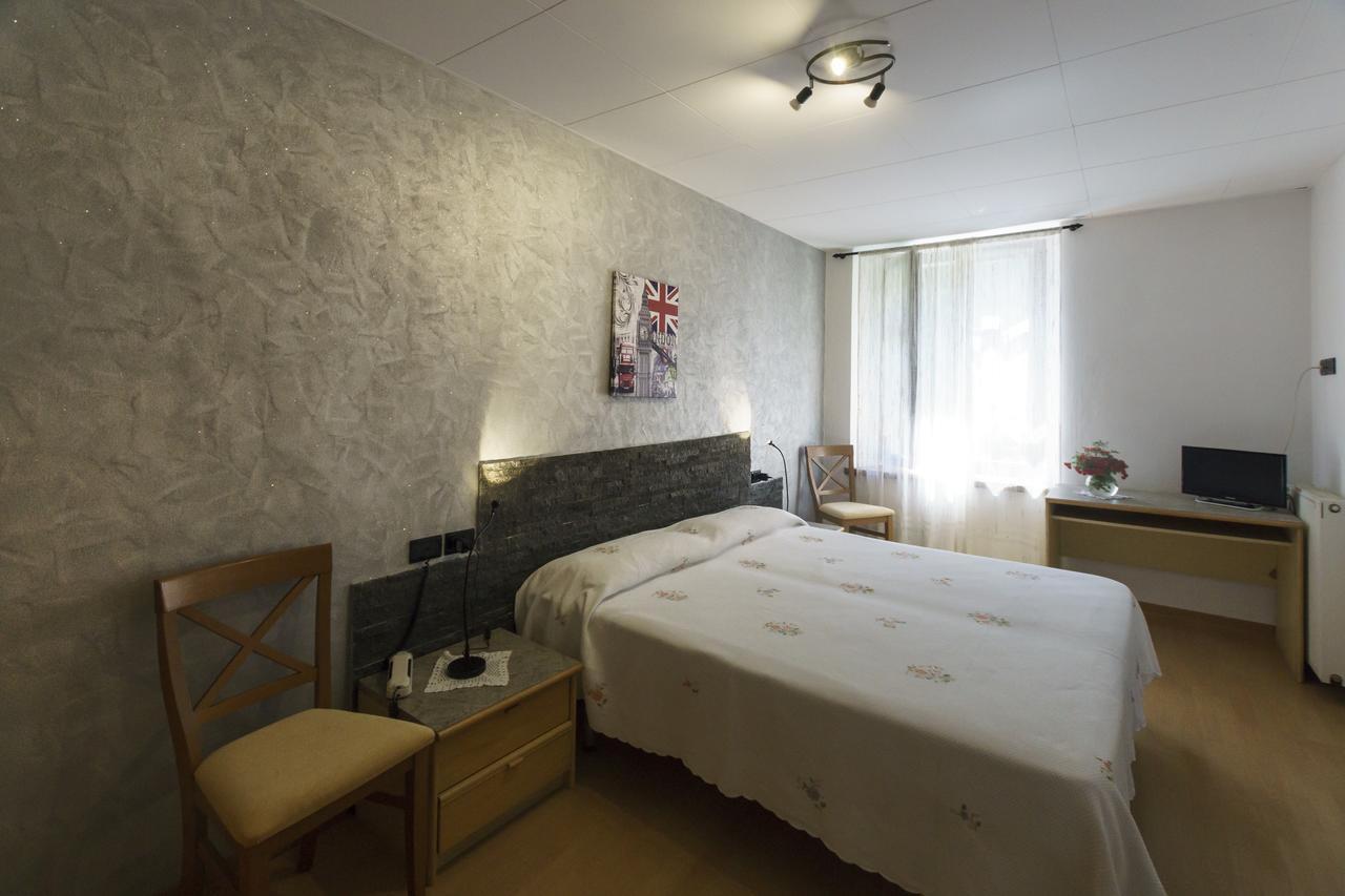 Albergo Roncone Bagian luar foto