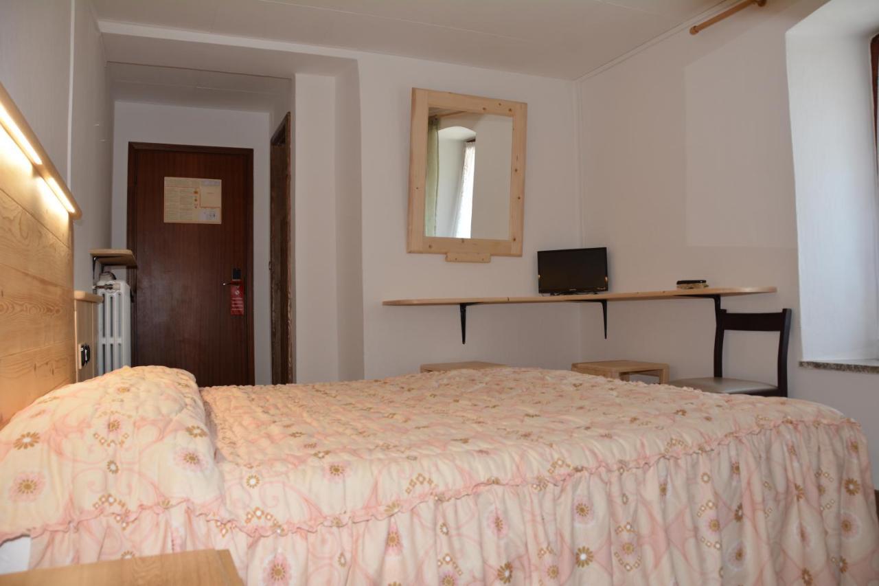 Albergo Roncone Bagian luar foto